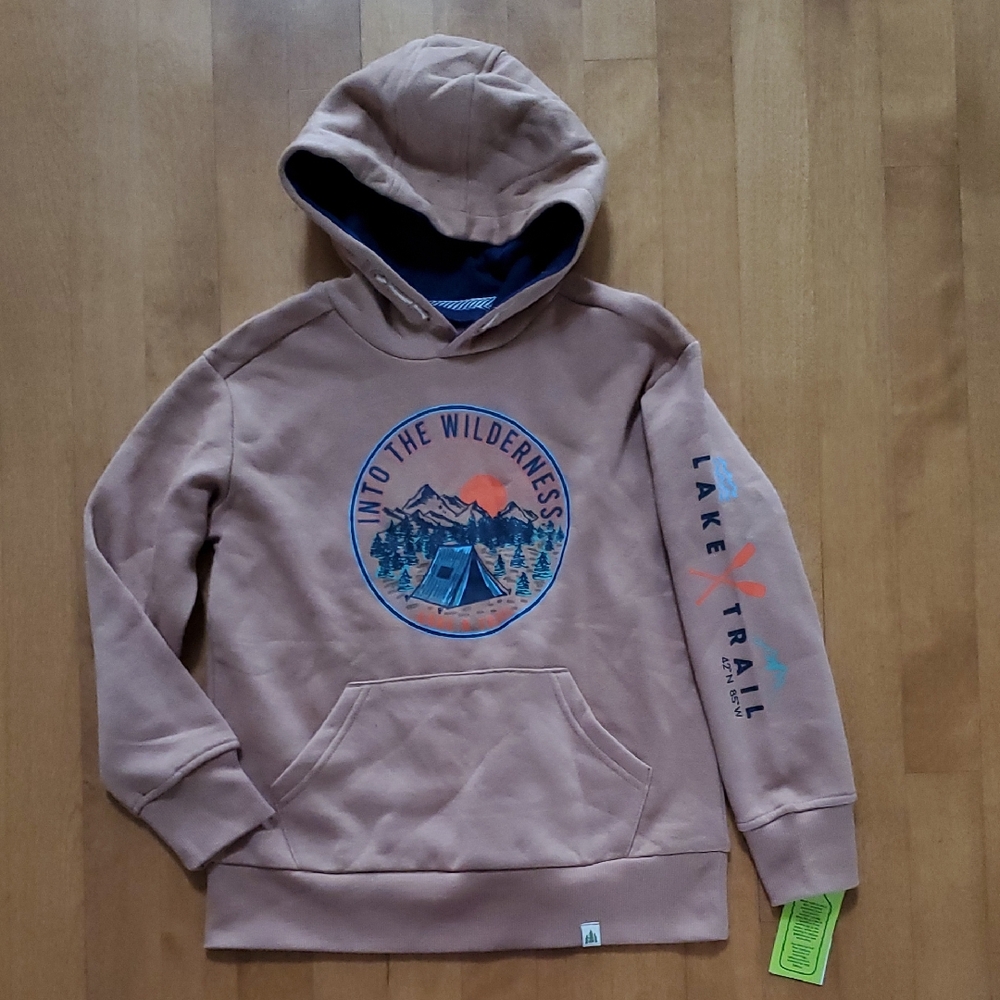 Boys Lake And Trail Hoodie "Into the Wilderness" Camping Size Small 6/7   NWT